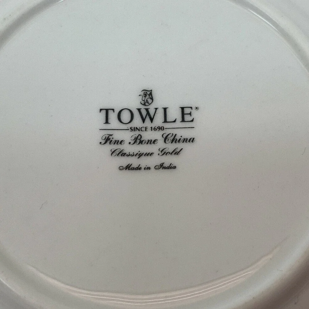 Towle Classique White Gold Saucer Plate 6 1/4